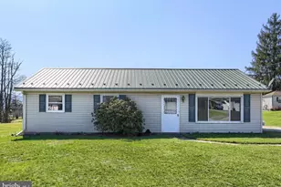 77 Texs Park Dr, Thompsontown, PA 17094 - Photo 1