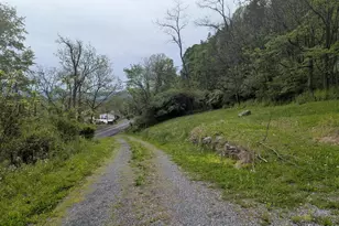 2418 Muddy Run Rd, Mifflintown, PA 17059 - Photo 13