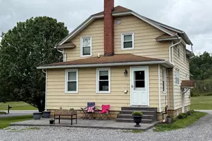 484 E Main St, Thompsontown, PA 17094 - Photo 3