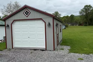 484 E Main St, Thompsontown, PA 17094 - Photo 27
