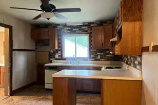 74 Autumn St, Mifflintown, PA 17059 - Photo 11