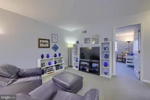 728 Skywalk Ln, Lancaster, PA 17601 - Photo 27