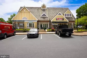 555 Greenfield Rd, Lancaster, PA 17601 - Photo 1