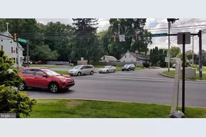 Nail Salon, Lancaster, PA 17601 - Photo 43