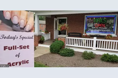 Nail Salon, Lancaster, PA 17601 - Photo 11