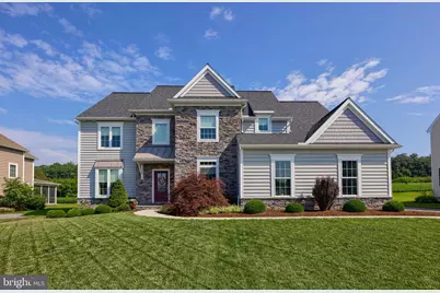 429 E Delp Road, Lancaster, PA 17601 - Photo 1