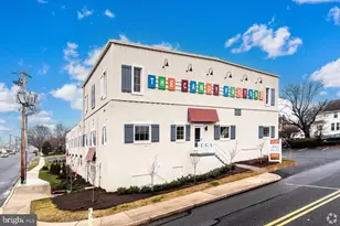 31 N Spruce St, Elizabethtown, PA 17022 - Photo 7