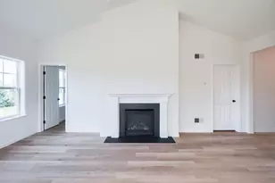 1231 Hershey Ln, Lancaster, PA 17601 - Photo 3