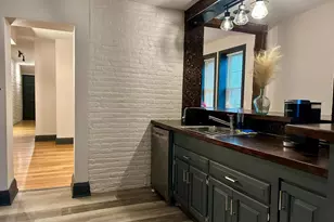 225 E King St, Lancaster, PA 17602 - Photo 3