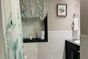 225 E King St, Lancaster, PA 17602 - Photo 13