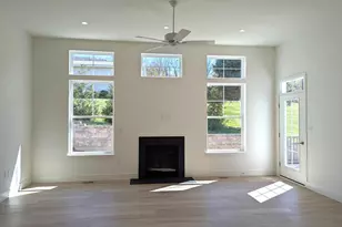 4324 Heather Ln, Columbia, PA 17512 - Photo 3