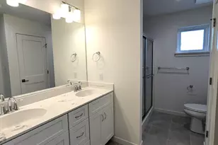 4326 Heather Ln, Columbia, PA 17512 - Photo 11