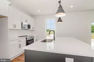 2085 Andrew Ave, Elizabethtown, PA 17022 - Photo 11