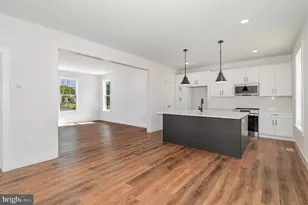 2085 Andrew Ave, Elizabethtown, PA 17022 - Photo 9