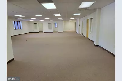 1891 Santa Barbara Drive #207, Lancaster, PA 17601 - Photo 5