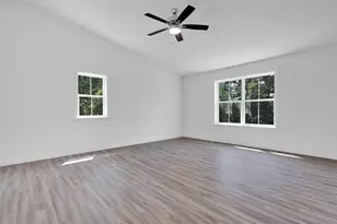 520 Betty Ln, Columbia, PA 17512 - Photo 5