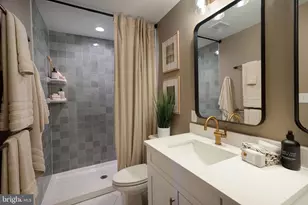 2234 Coach Light Ln, Lancaster, PA 17601 - Photo 5