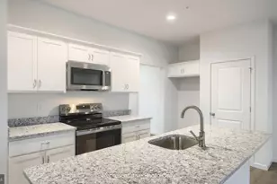 66 N Conifer Dr, Elizabethtown, PA 17022 - Photo 7