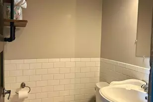 225 E King St, Lancaster, PA 17602 - Photo 9