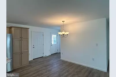 403 Eastwood Lane, Lancaster, PA 17601 - Photo 5