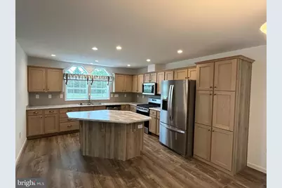 403 Eastwood Lane, Lancaster, PA 17601 - Photo 3