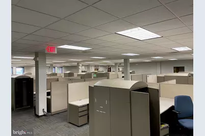 1905 Old Philadelphia Pike #201, Lancaster, PA 17602 - Photo 5