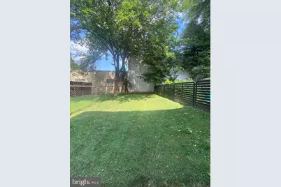 249 N Marshall Street, Lancaster, PA 17602 - Photo 15