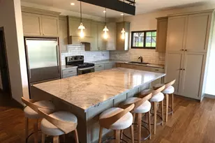 532 Phillips Dr, Columbia, PA 17512 - Photo 5