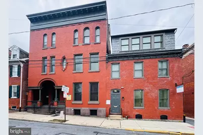 130 E Chestnut Street, Lancaster, PA 17602 - Photo 1