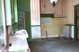 27 W Ferdinand St, Manheim, PA 17545 - Photo 7