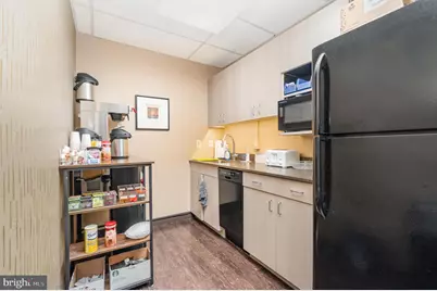 28 Penn Square #300-400, Lancaster, PA 17603 - Photo 9