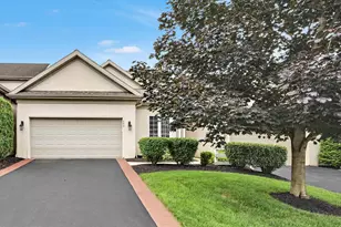 660 Woodfield Dr, Lititz, PA 17543 - Photo 1