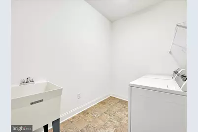 660 Woodfield Drive, Lititz, PA 17543 - Photo 15