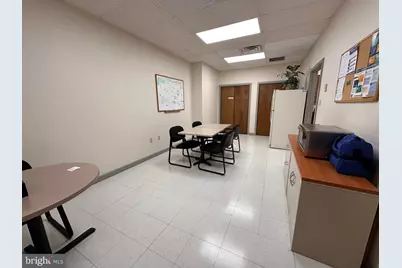 805 Estelle Drive #200, Lancaster, PA 17601 - Photo 3