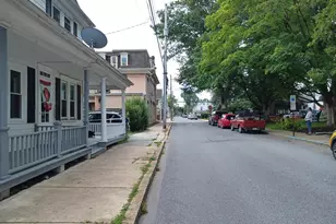 43 W Ferdinand St, Manheim, PA 17545 - Photo 23