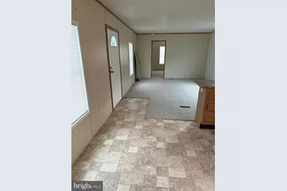 13 Hilltop Avenue, Akron, PA 17501 - Photo 5