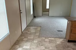 13 Hilltop Ave, Akron, PA 17501 - Photo 5