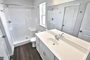 75 N Conifer Dr, Elizabethtown, PA 17022 - Photo 15