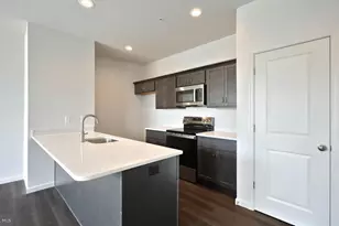 77 N Conifer Dr, Elizabethtown, PA 17022 - Photo 11