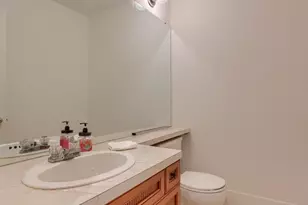 211 Willow Valley Dr, Lancaster, PA 17602 - Photo 13