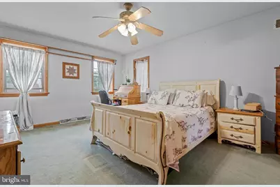 323 Enterprise Drive, Bird in Hand, PA 17505 - Photo 23