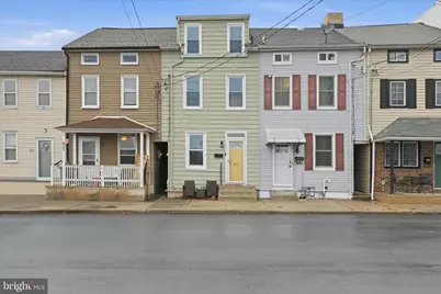 437 Cherry Street, Columbia, PA 17512 - Photo 1