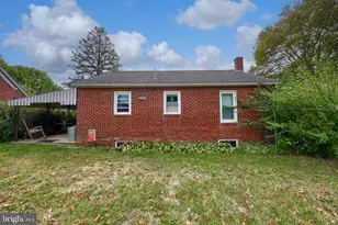 1127 Grinnell Ave, Columbia, PA 17512 - Photo 11