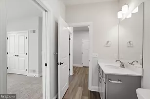 253 Bellaride Ln, Millersville, PA 17551 - Photo 11