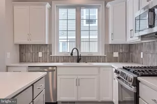 253 Bellaride Ln, Millersville, PA 17551 - Photo 11