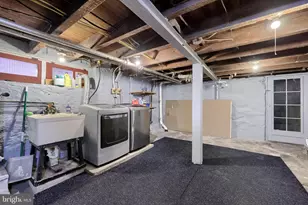 709 N Shippen St, Lancaster, PA 17602 - Photo 35