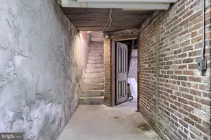 12 S Queen St, Lancaster, PA 17603 - Photo 55