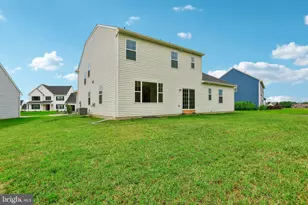 440 Parkside Wy, Lititz, PA 17543 - Photo 5