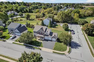 101 Tinsmith Ln, Strasburg, PA 17579 - Photo 3