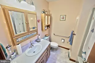 244 Miller, Akron, PA 17501 - Photo 17